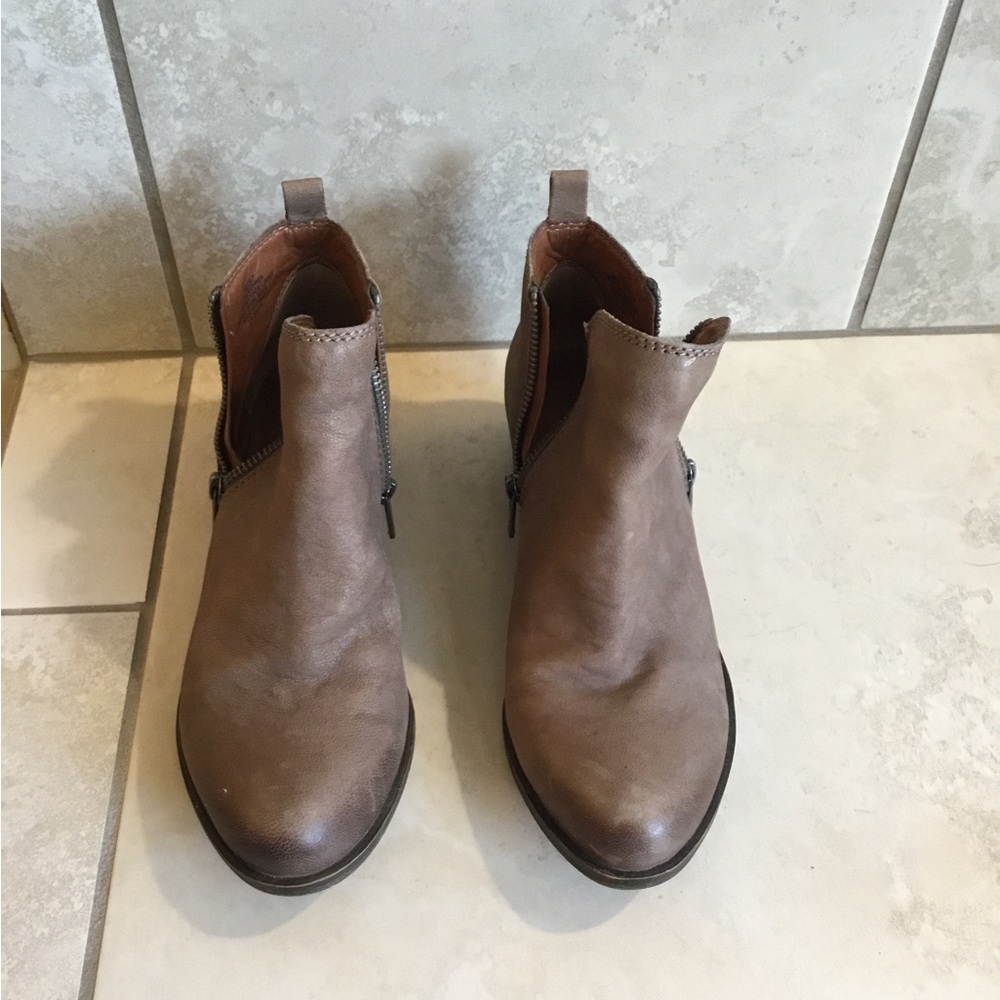 Lucky Brand boots